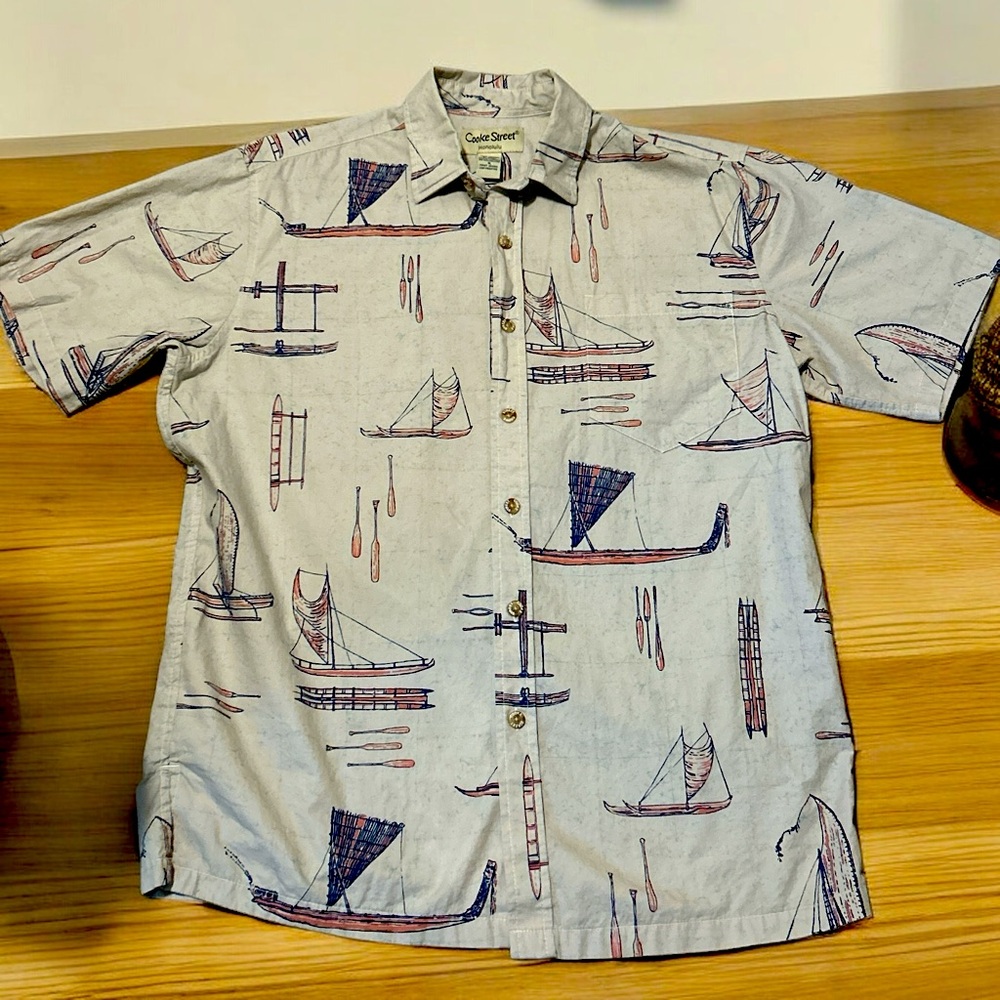 cooke street hawaiian shirt Size Small
